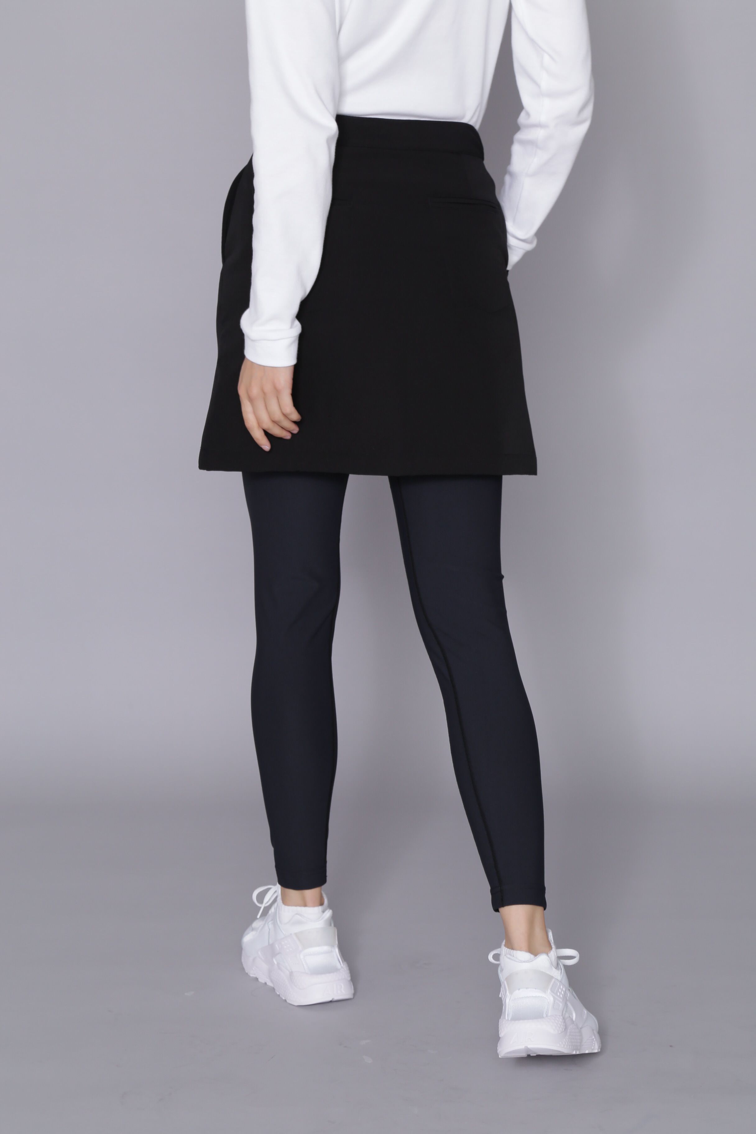  「[THE HOLIDAY CLOSET] 中綿ミニスカート」|スカート|