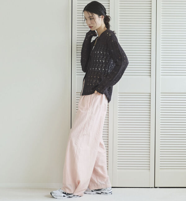 Doux archives「【ハンドウォッシャブル】シャイニータックワイドパンツ」|チノ|