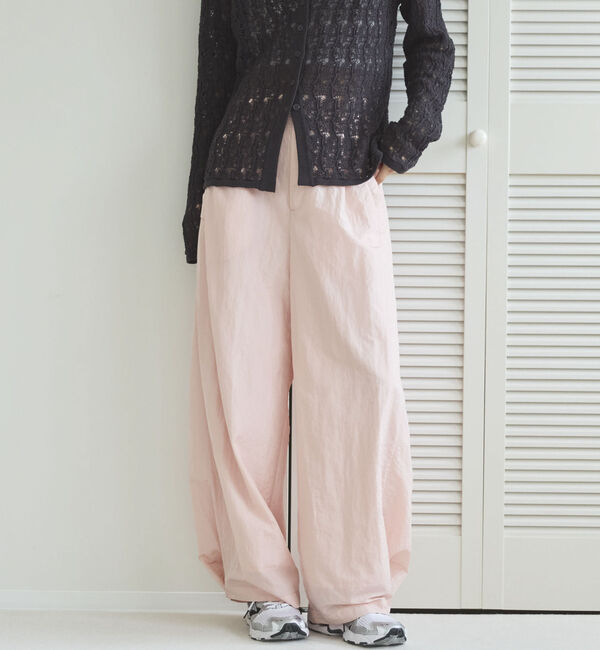 Doux archives「【ハンドウォッシャブル】シャイニータックワイドパンツ」|チノ|