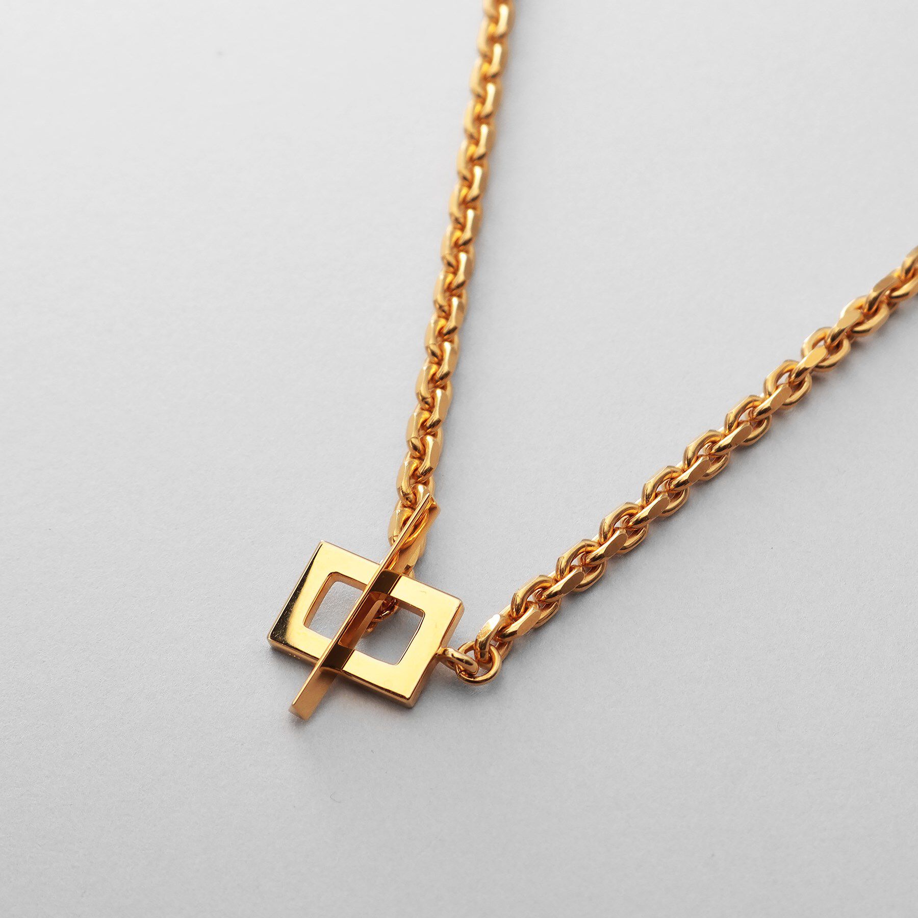 COCOSHNIK ONKITSCH「シルバー カットケーブルチェーン レクタングルマンテルネックレス（55cm） GP」|ネックレス|