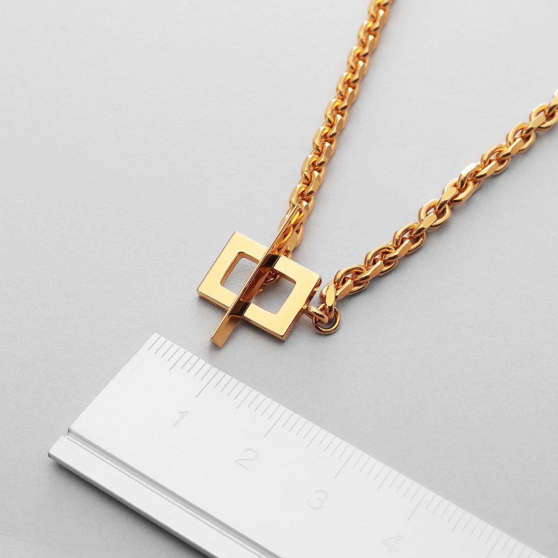 COCOSHNIK ONKITSCH「シルバー カットケーブルチェーン レクタングルマンテルネックレス（55cm） GP」|ネックレス|