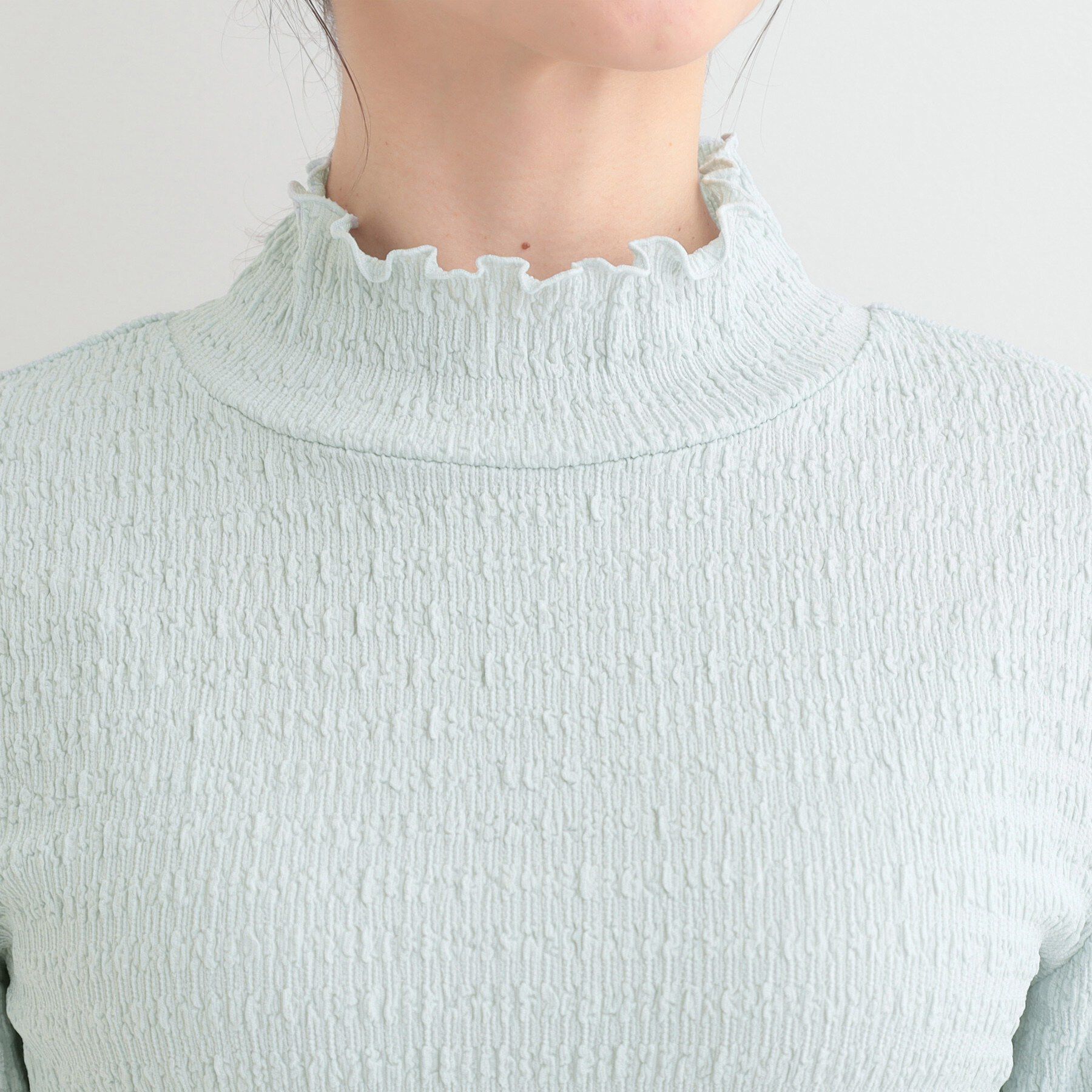 SHOO･LA･RUE「【洗濯機可/S-LL】レイヤードスタイルにも ぽこぽこジャカード ハイネックトップス」|Tシャツ・カットソー|