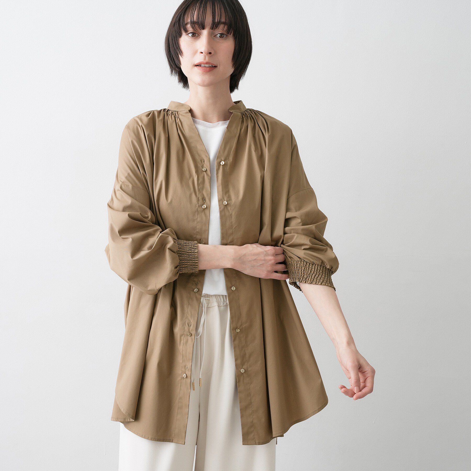 Dessin「【洗える】シャーリングネックチュニックシャツ」|チュニック|トープ(054)