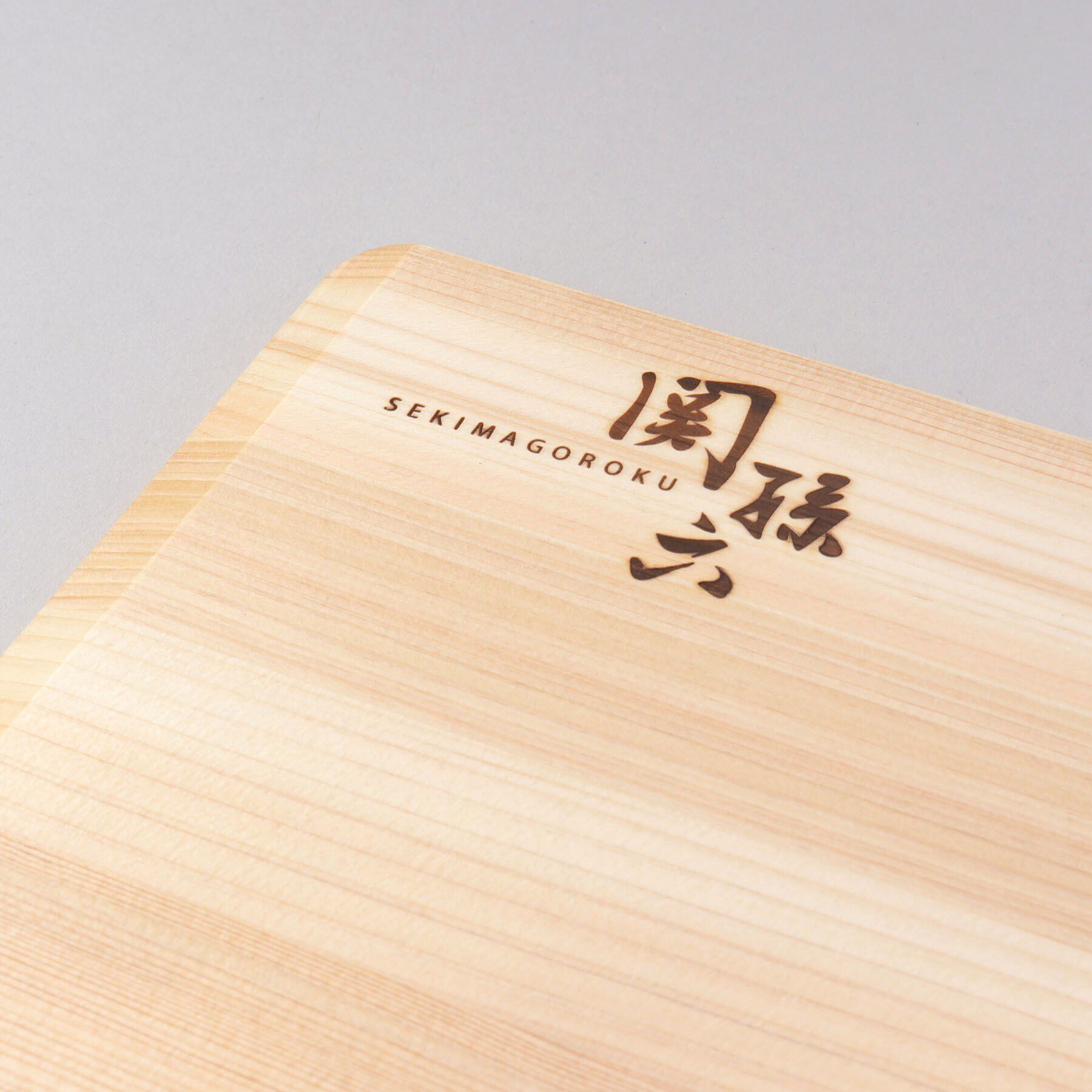 212 KITCHEN STORE「関孫六 桧 まな板 スタンド付 M 360&times;200 ＜関孫六 ＞」|食器・キッチングッズ|