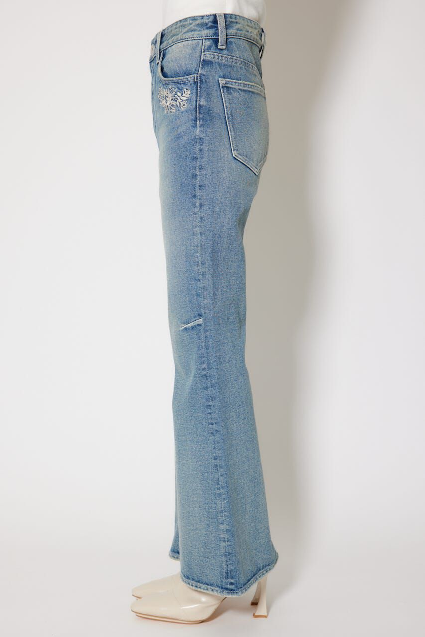 rienda「フラワー刺繍ブーツカットデニムパンツ」|デニム|