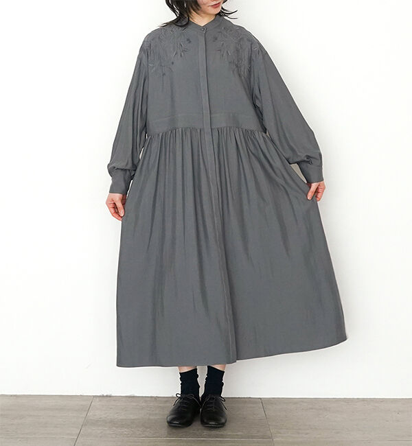 雨のリュウグウ「雨月草 -amatsukisou-」|ワンピース|グレー