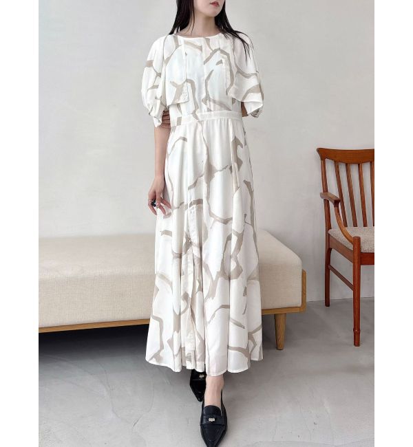 MERCURYDUO「【OUNNOUN】ケーププリントワンピース」|ワンピース|