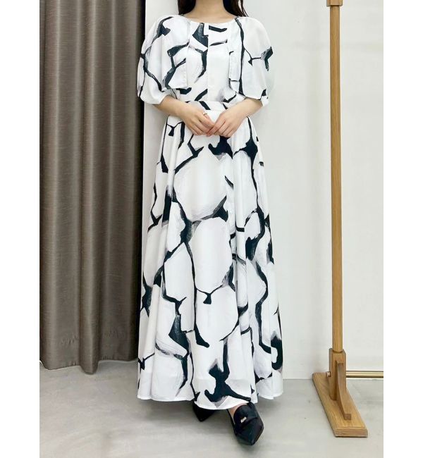 MERCURYDUO「【OUNNOUN】ケーププリントワンピース」|ワンピース|