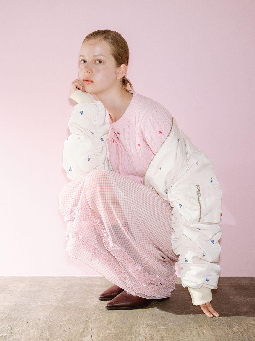 FURFUR「【WEB・一部店舗限定カラー】フラワー刺繍MA-1」|ブルゾン・スタジャン|