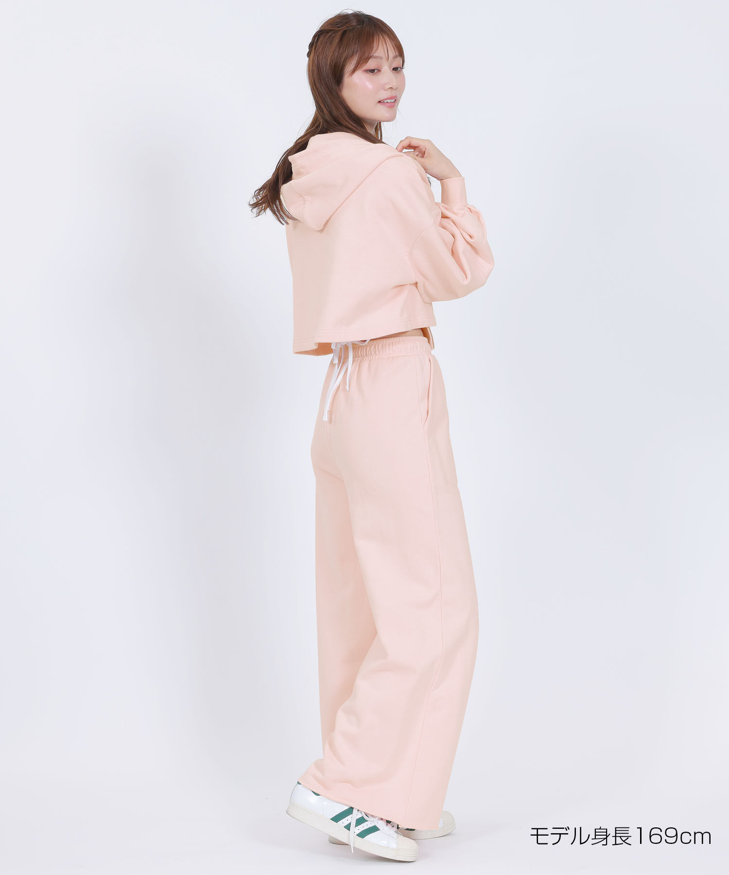 MARY QUANT「ロゴタグスウェット パーカ」|パーカー|