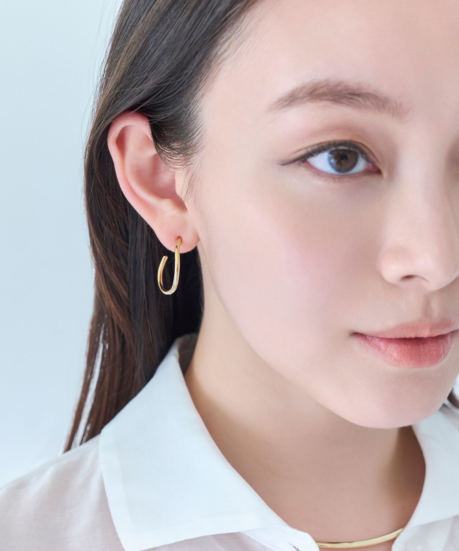 Phoebe「【金属アレルギー対応】2wayウェーブラインフープピアス　ゴールド/ニッケルフリー」|ピアス|