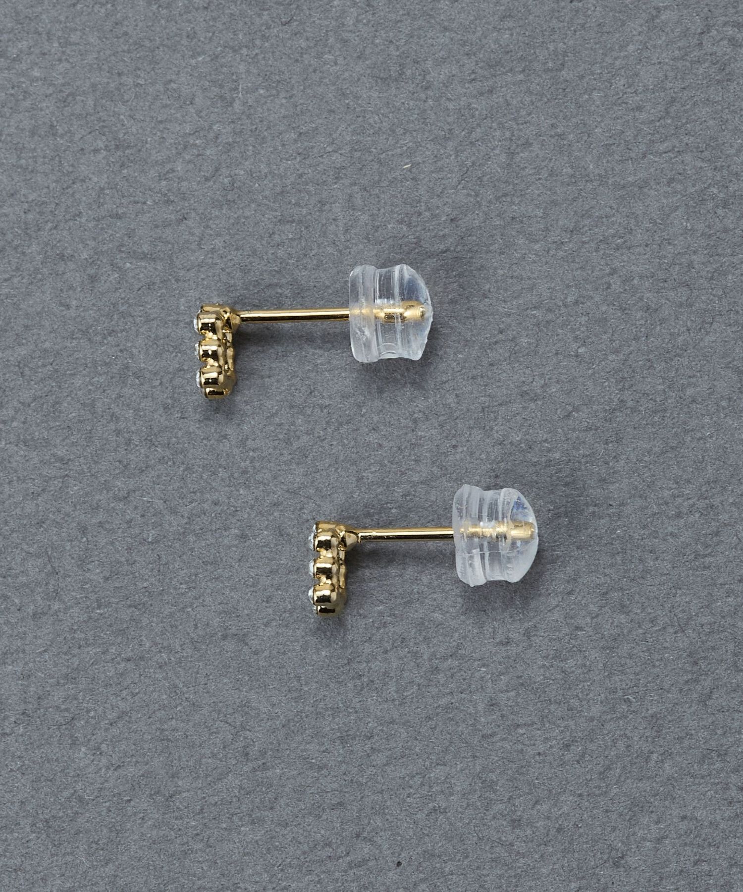 Phoebe「【金属アレルギー対応】タイニーレクタングルビジューピアス　小粒/小さい/小さめ/セカンドホール」|ピアス|