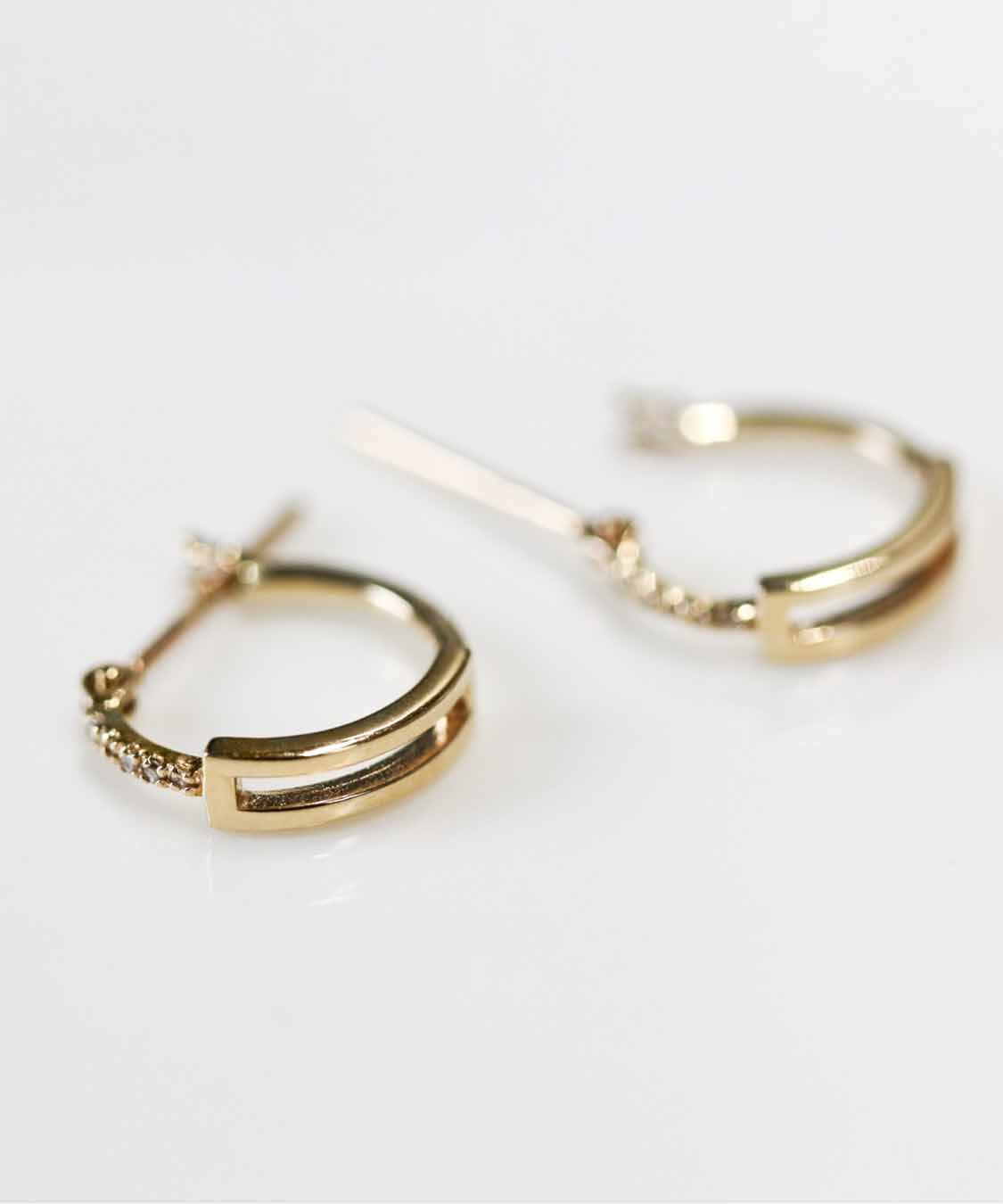  「ダイヤモンド オペラ スナップ フープ ピアス| K10YG 〈世界最小〉」|ピアス|