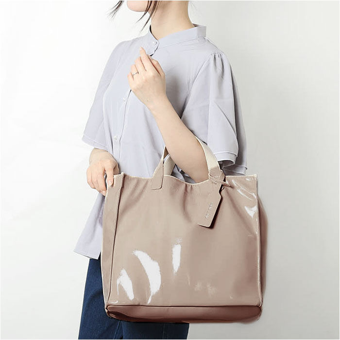 cache cache「cachecache カシュカシュ トートバッグ エナメル 通販 トートバック トート」|ショルダー・メッセンジャー|