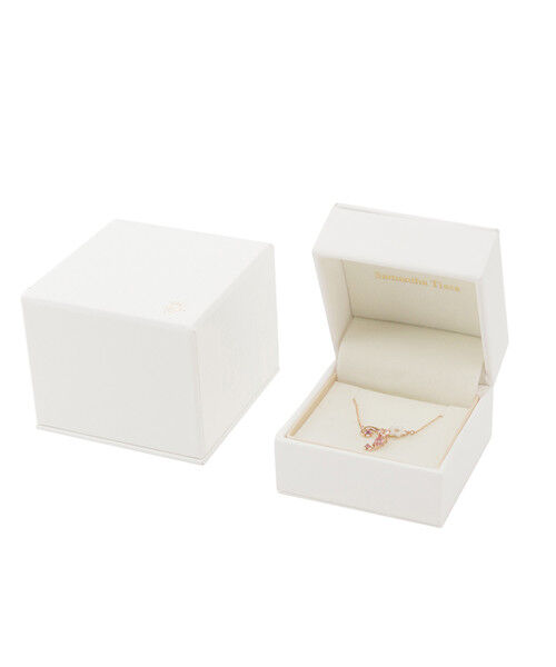 Samantha Tiara「K18 SPG フラワーレターズイニシャルネックレス 大 (T)」|ネックレス|