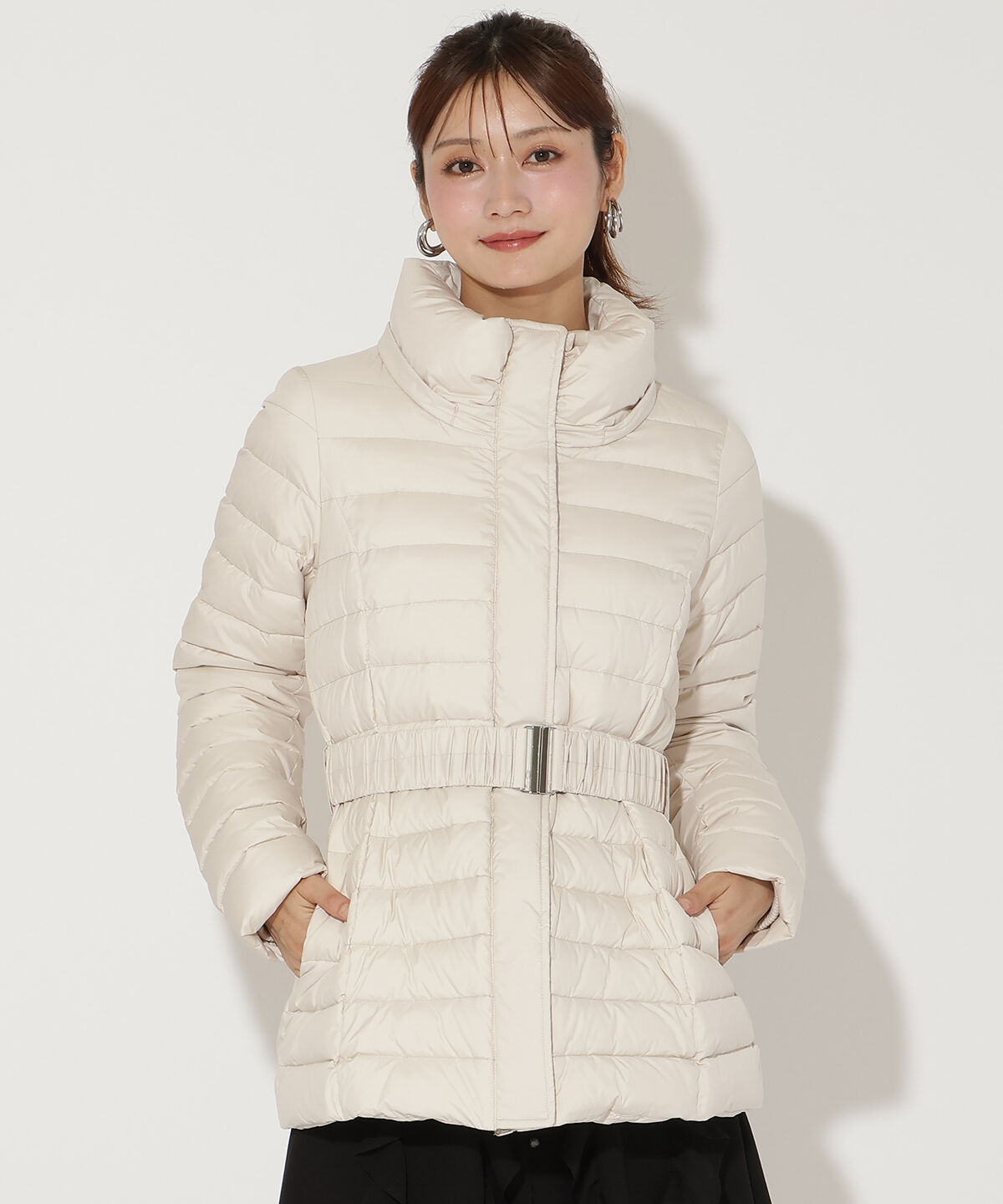 アンドクチュール「ベルト付きFOXファーミドル丈ダウン」|ダウン|