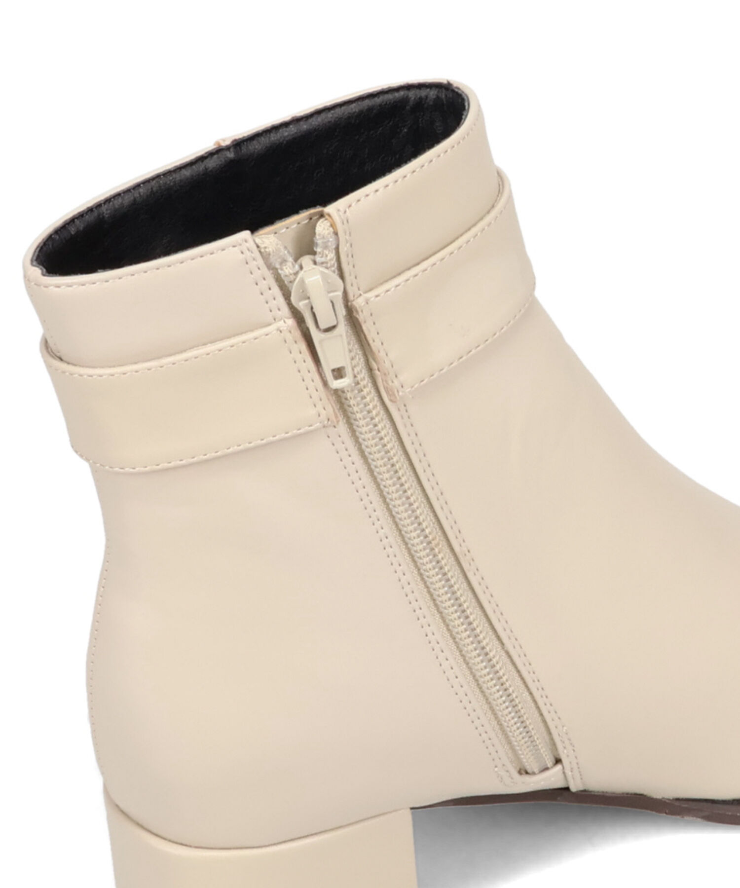 WA Oriental TRaffic「サークルバックル ショートブーツ /52401 ヒール4.5ｃｍ 太ヒール」|ショートブーツ|