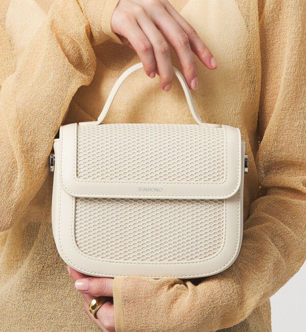UNITED ARROWS green label relaxing「【別注】＜SINBONO＞メッシュフラップ ミニバッグ」|ショルダー・メッセンジャー|OFF WHITE