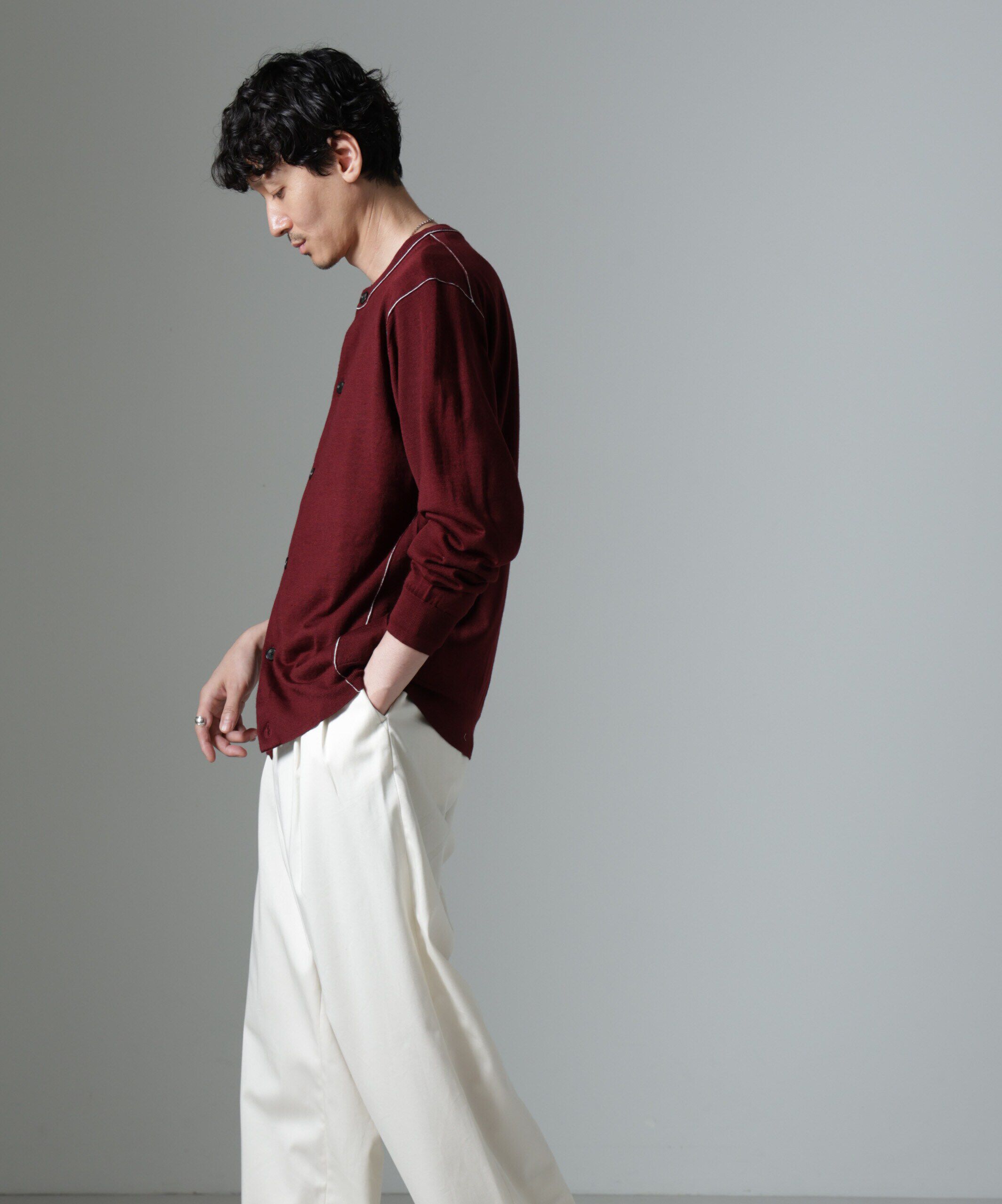 nano･universe「コントラストラインクルーネックカーディガン」|ニット・セーター|