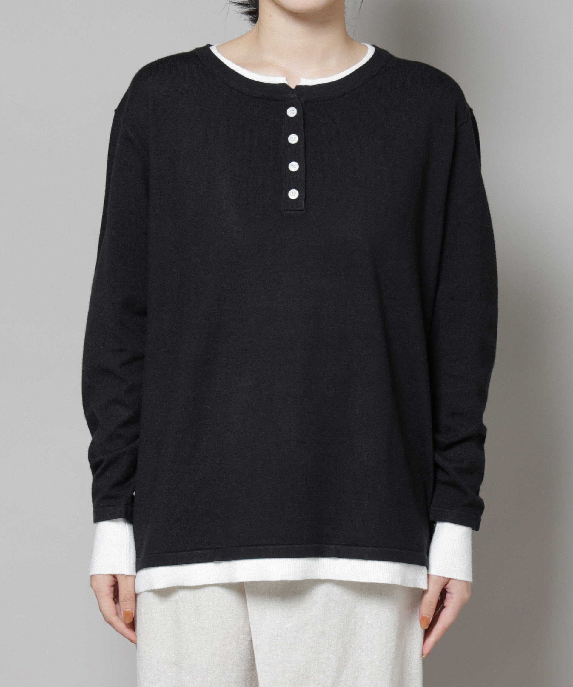 nano･universe「レイヤード風バイカラーヘンリーネックニット」|ニット・セーター|