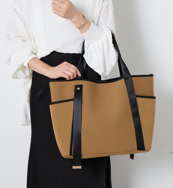  「【A4対応/軽量/ポケット３つ】ウェットダブルポケットトートバッグ」|トートバッグ|キャメル