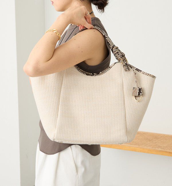  「【実用性抜群】レザーパイピングラージトート」|クラッチバッグ|