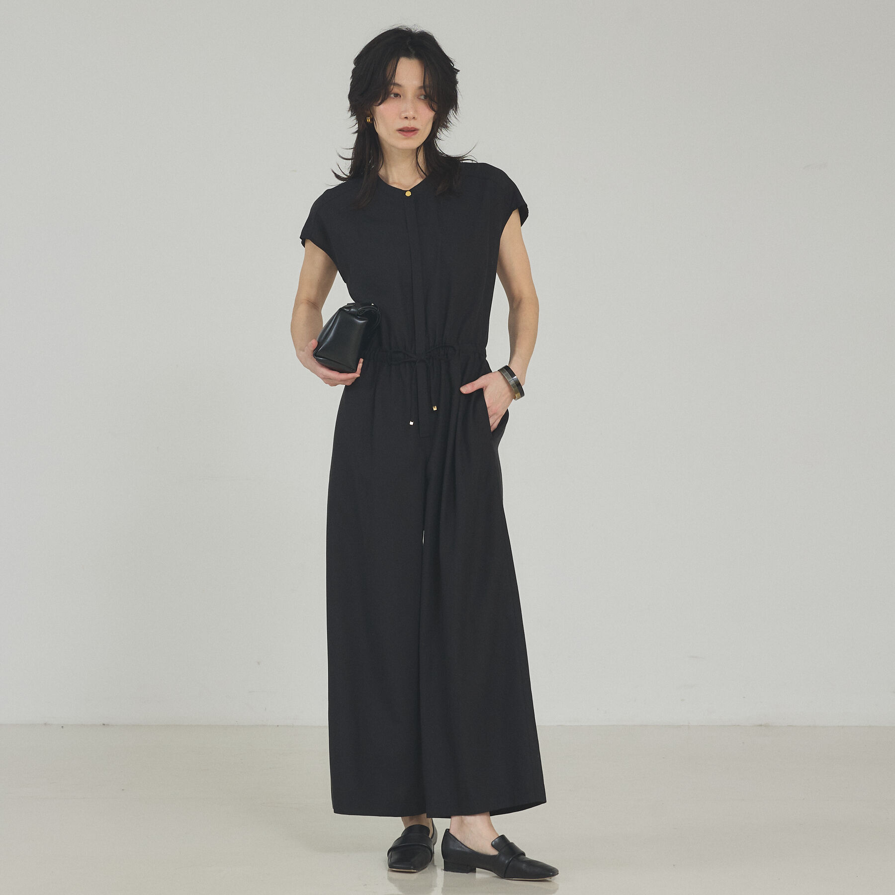 qualite「【接触冷感】リネンブレンドドロストオールインワン」|オールインワン|