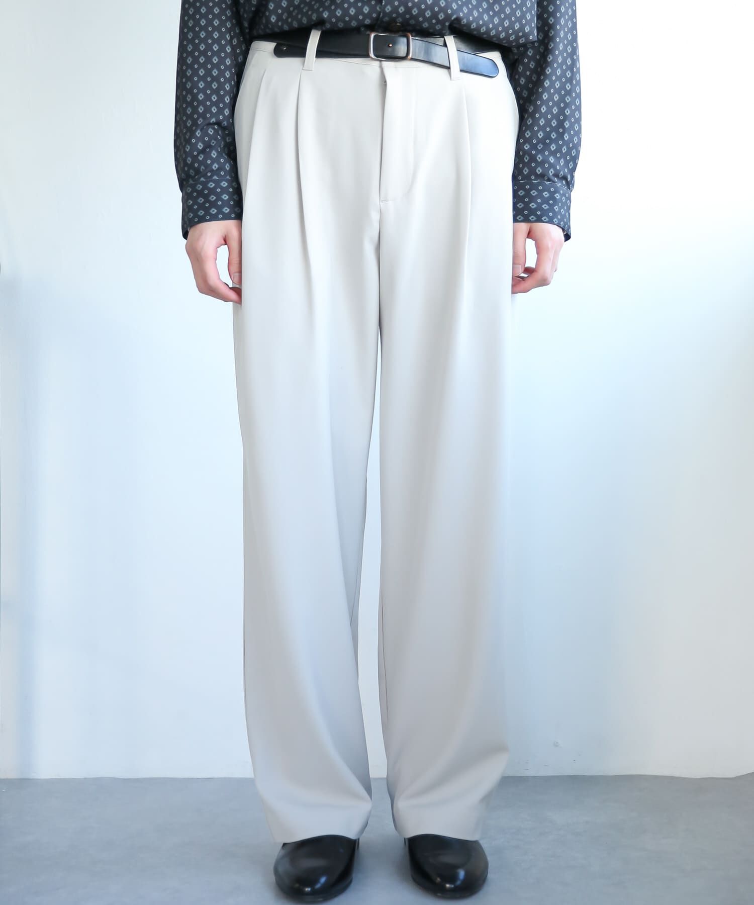 SENSE OF PLACE by URBAN RESEARCH「『セットアップ対応』『イージーケア』ダブルタックワイドスラックス」|その他|