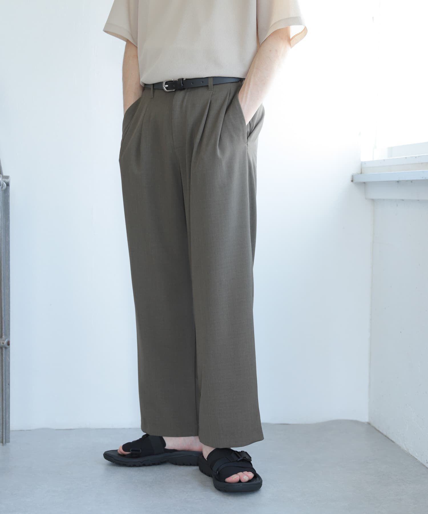 SENSE OF PLACE by URBAN RESEARCH「『セットアップ対応』『イージーケア』ダブルタックワイドスラックス」|その他|