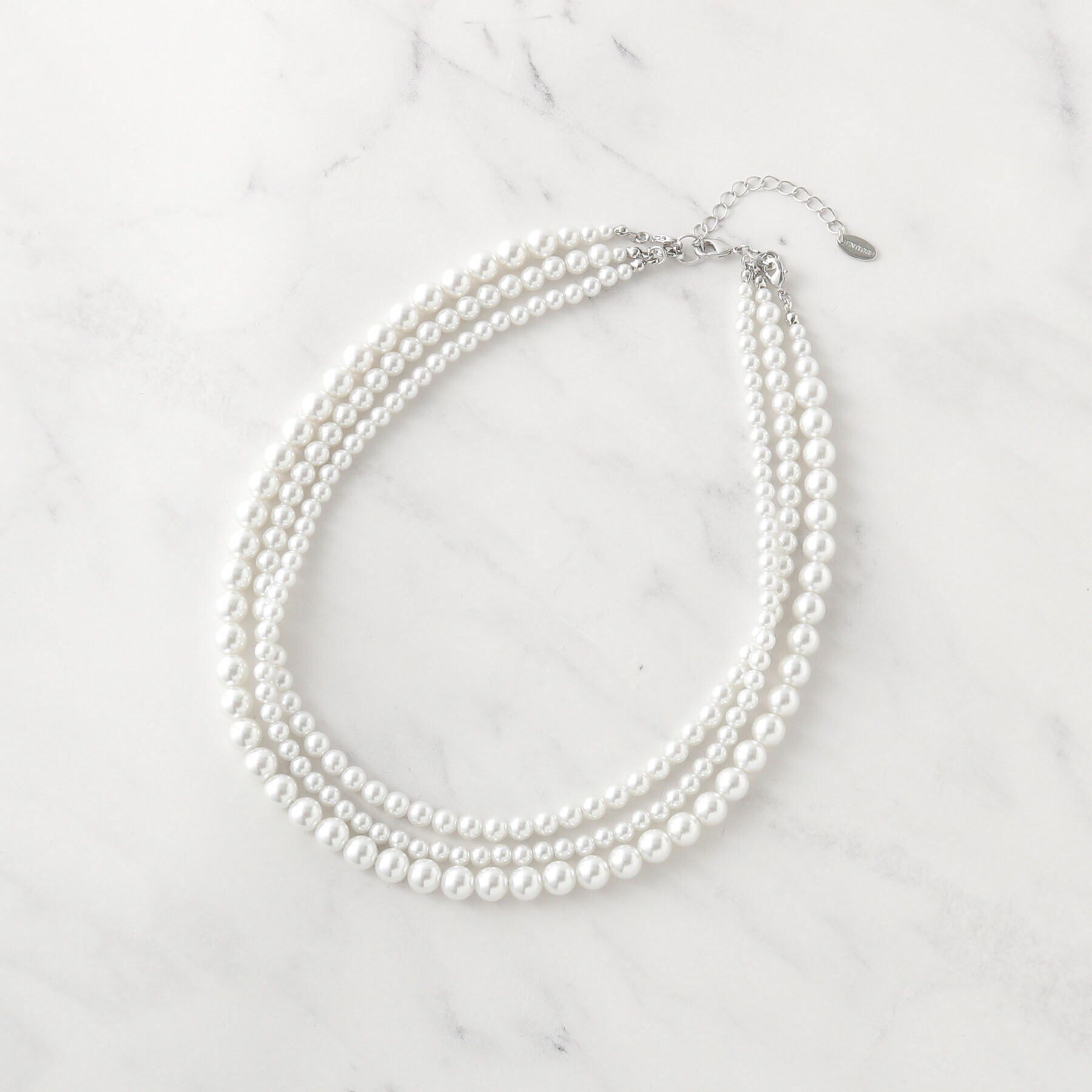 UNTITLED「【セレモニー対応】レイヤードフェイクパール」|ネックレス|ホワイト(001)
