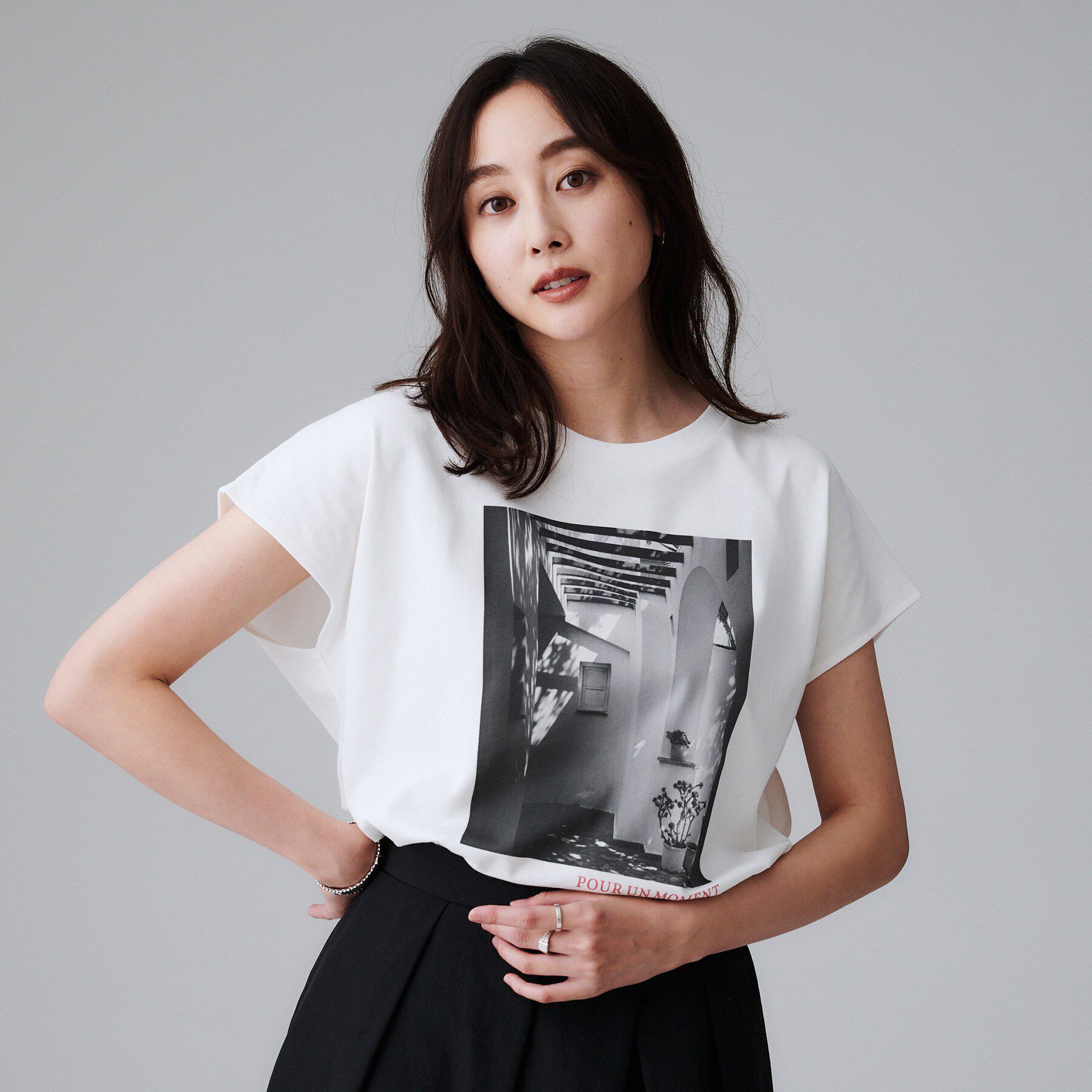 UNTITLED「【コットン100/プリントロゴ】フォトTシャツ」|Tシャツ・カットソー|オフホワイト(103