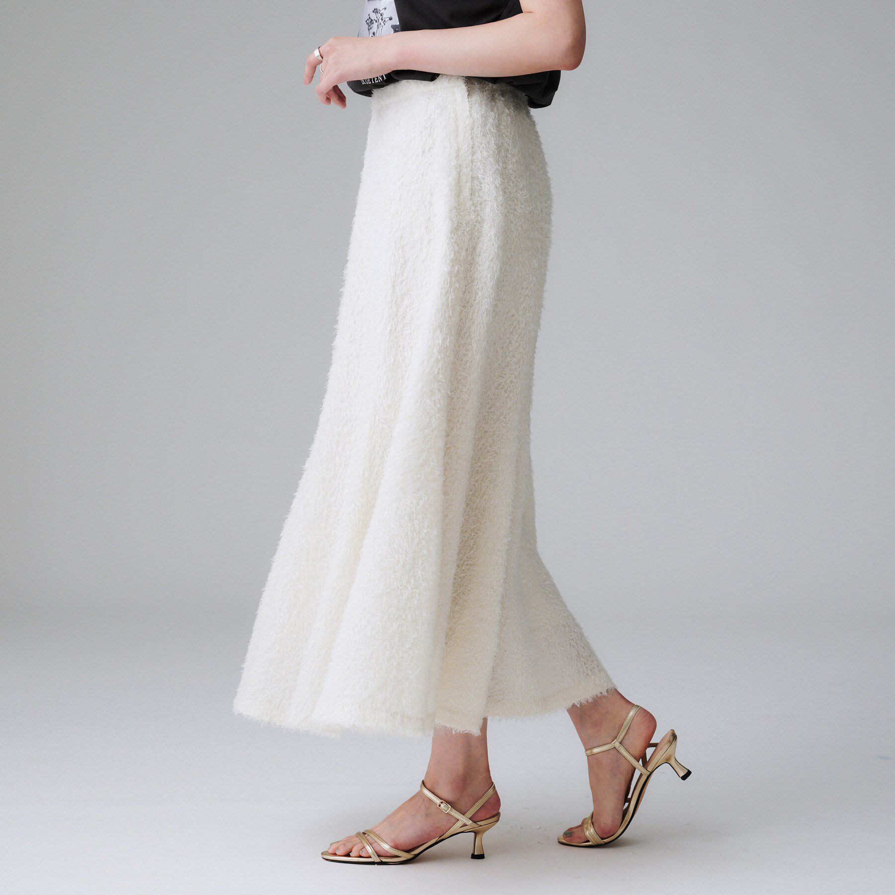 UNTITLED「【セットアップ可/後ろウエストゴム】フェザーマーメイドスカート」|スカート|