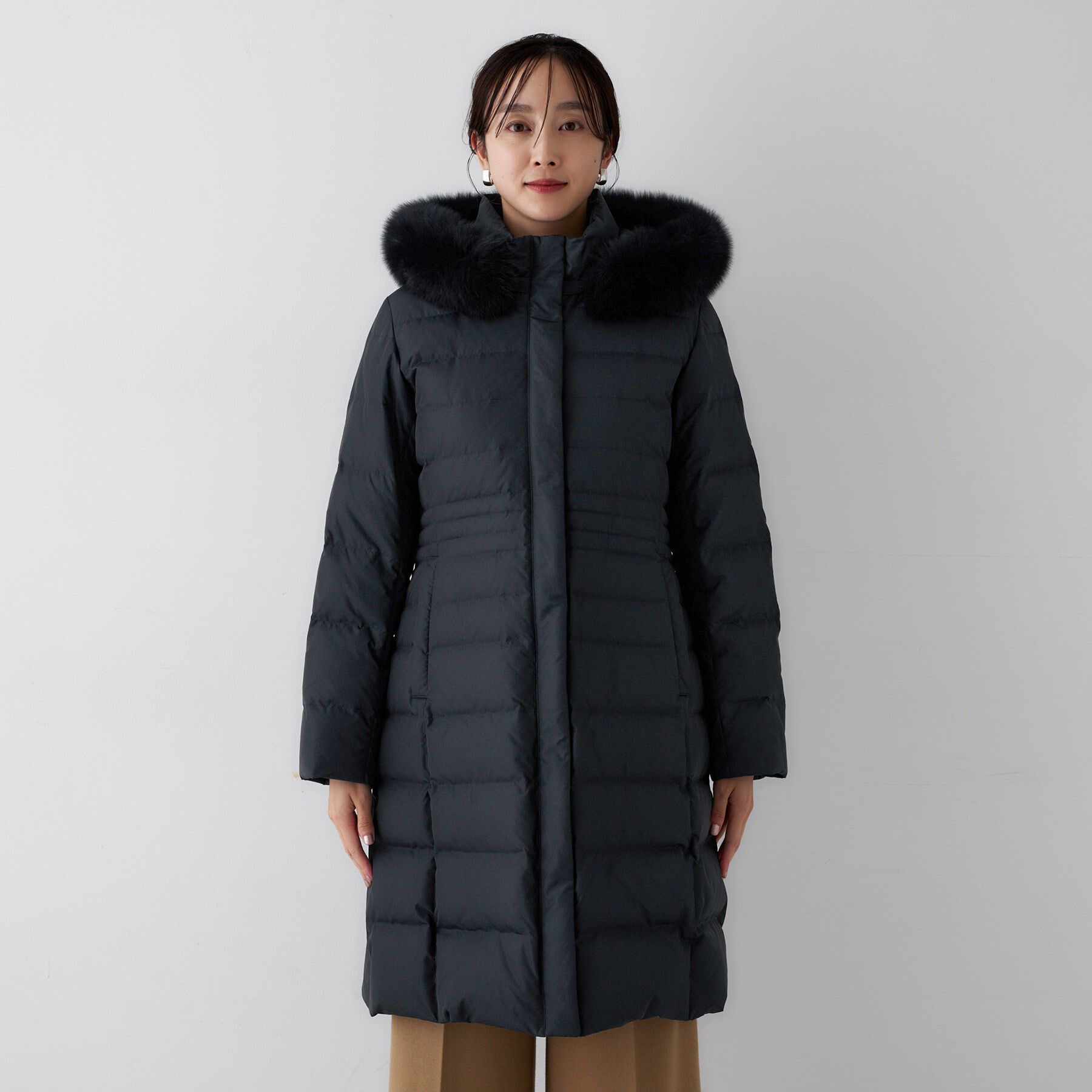 UNTITLED「【はっ水機能/フード取り外し可/防寒】ロングダウンコート」|ダウン|