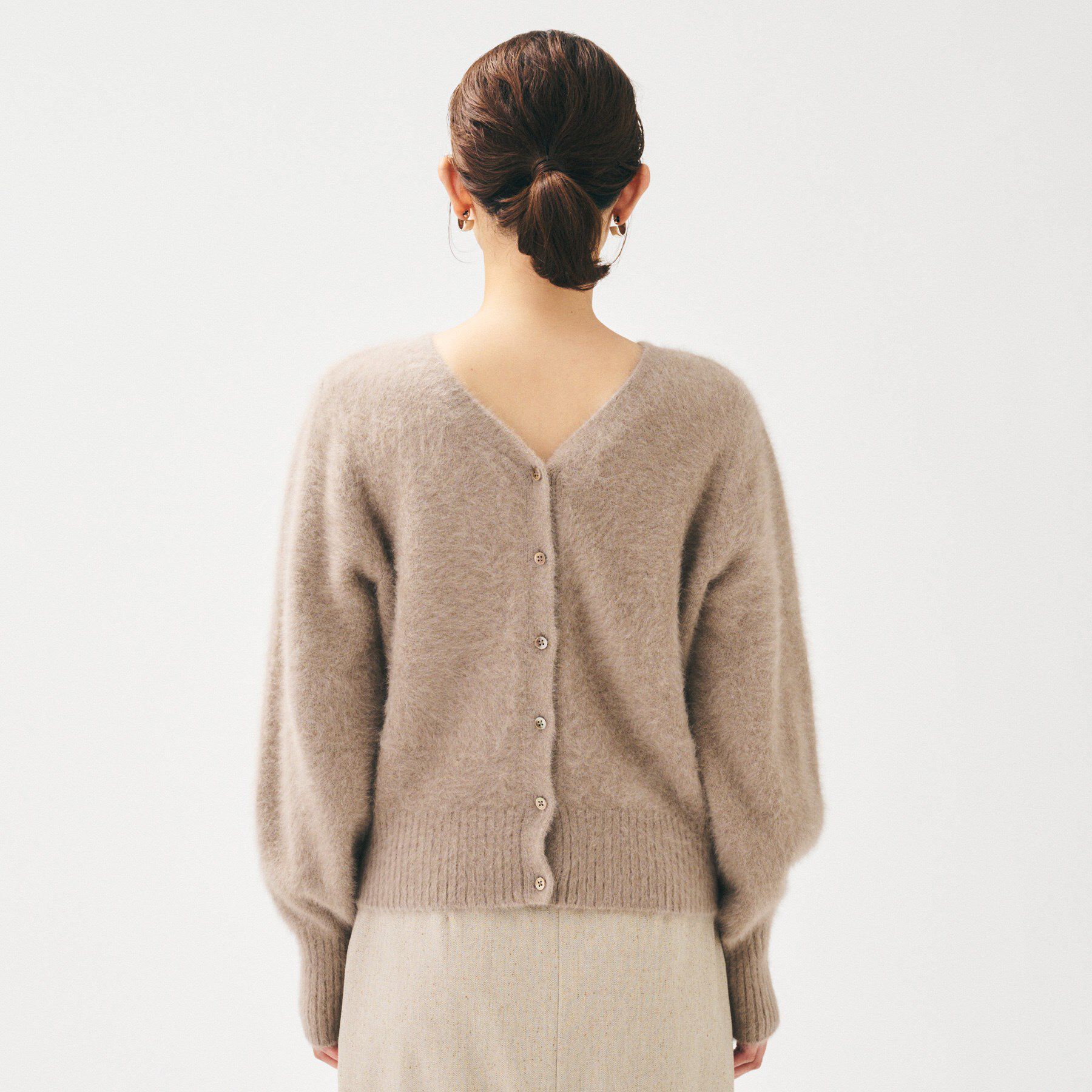 UNTITLED「【ふわふわニット/前後2WAY】フォックスカシミヤカーディガン」|カーディガン|