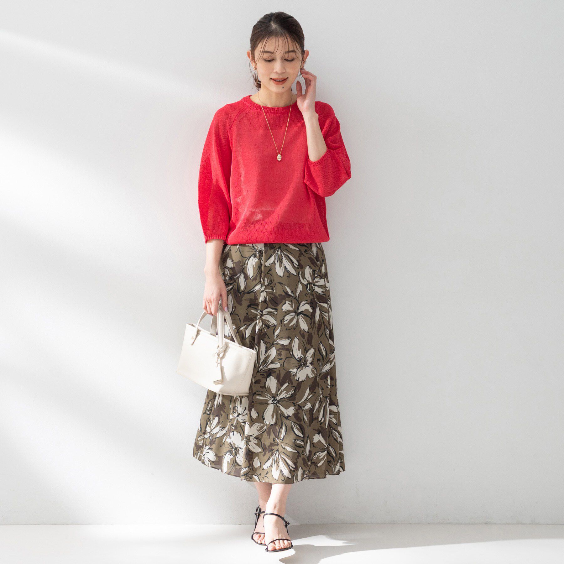 UNTITLED「【洗える/ゆったり/程よい透け感】クルーネックドライニット」|ニット・セーター|