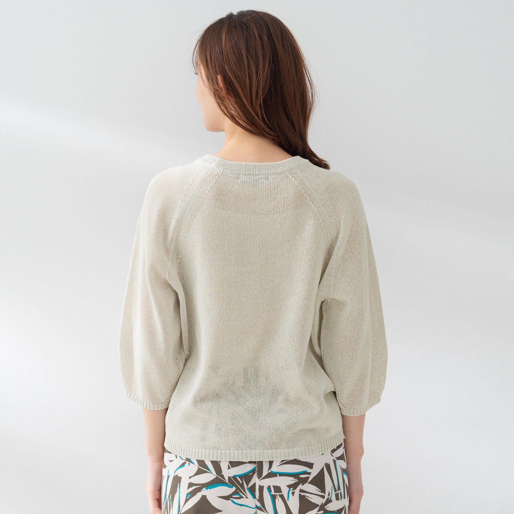 UNTITLED「【洗える/ゆったり/程よい透け感】クルーネックドライニット」|ニット・セーター|