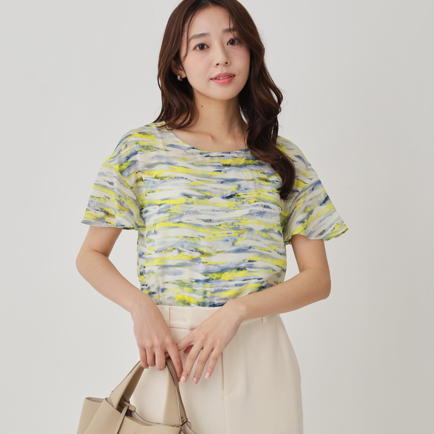 COUP DE CHANCE「【手洗い可／日本製】プリント柄ブラウス」|シャツ・ブラウス|イエロー&times;ブルー(1