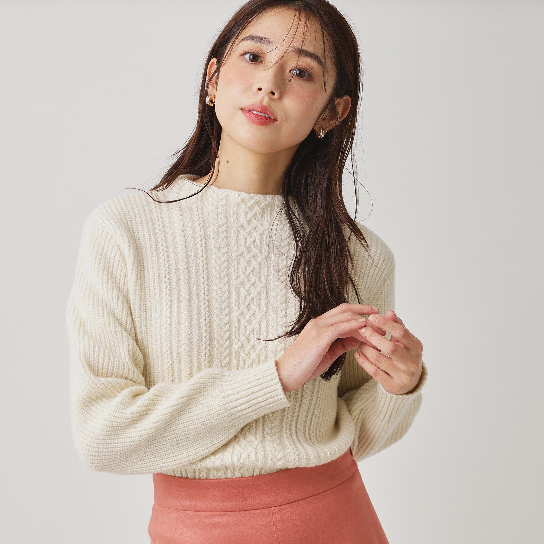 COUP DE CHANCE「【手洗い可／日本製】ケーブルデザインのニットトップス」|ニット・セーター|オフホワイト(003
