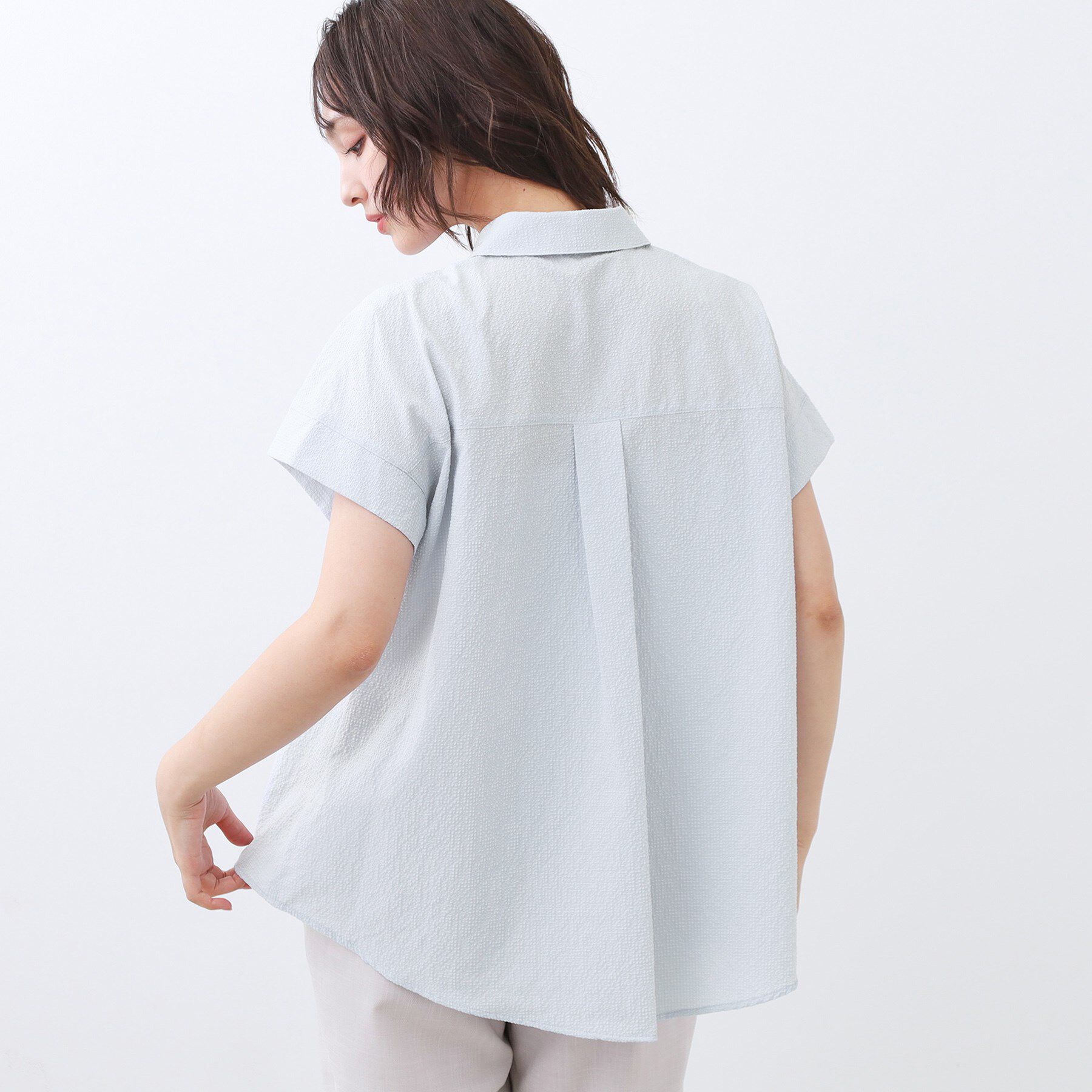 Reflect「【二の腕さりげなくカバー】シャツ衿オフボディブラウス」|シャツ・ブラウス|