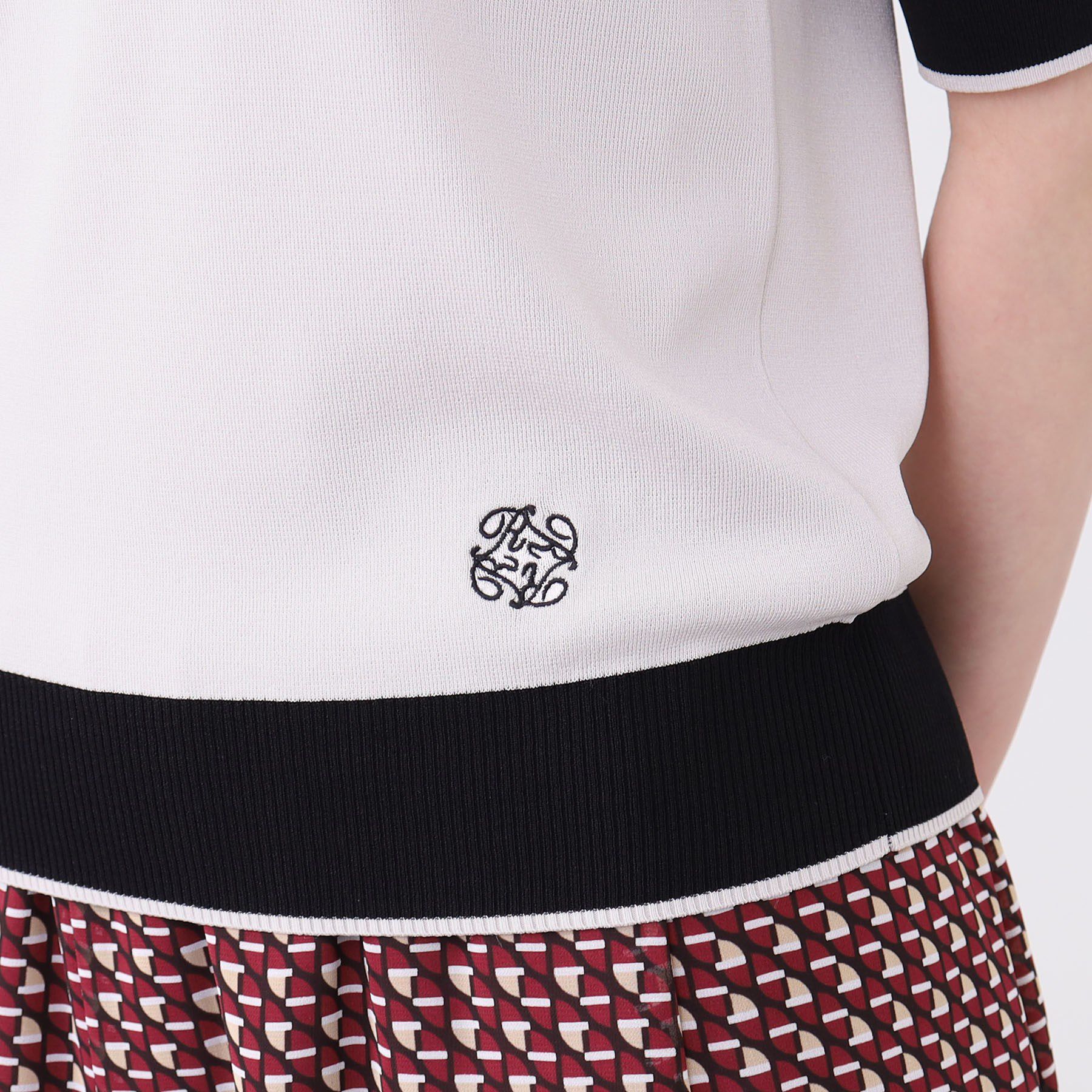 Reflect「【WEB先行カラーあり／手洗い可／アンサンブル可】バイカラー五分袖ニット」|ニット・セーター|