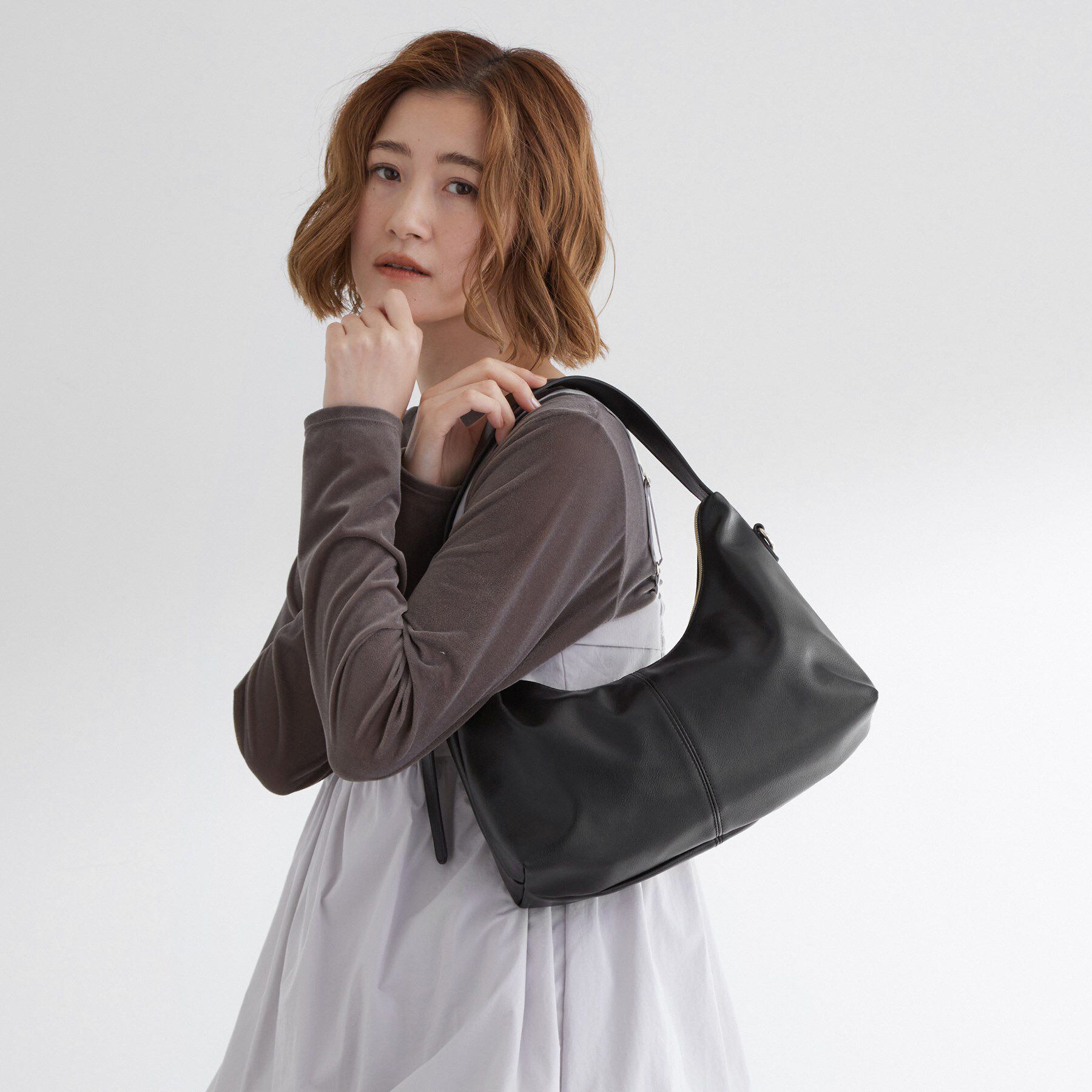 grove「Tバー2WAYワンショルダーバッグ」|ショルダー・メッセンジャー|ブラック(019)