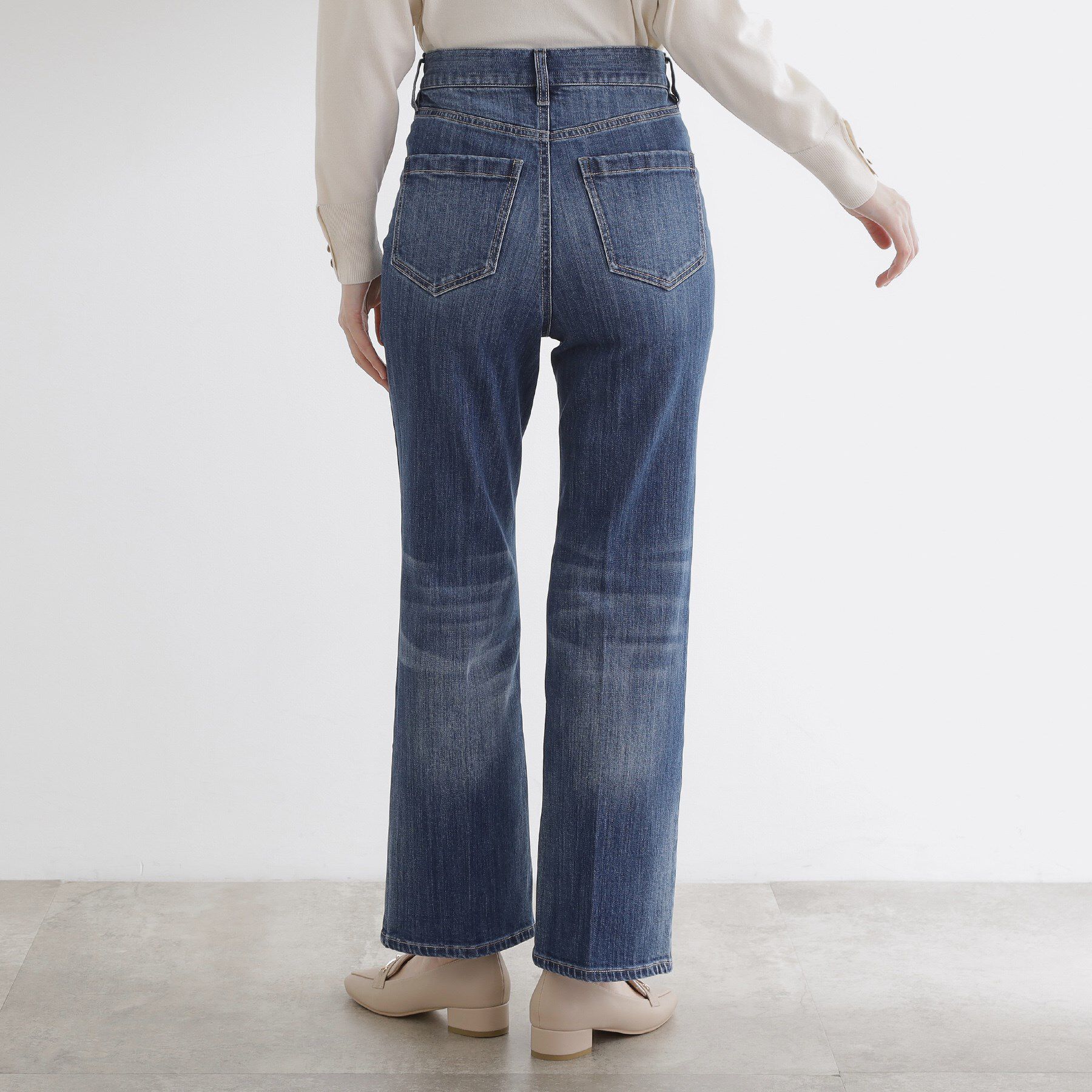 grove「【美シルエット/選べる着丈】大人のためのソフトフレアーデニム」|デニム|