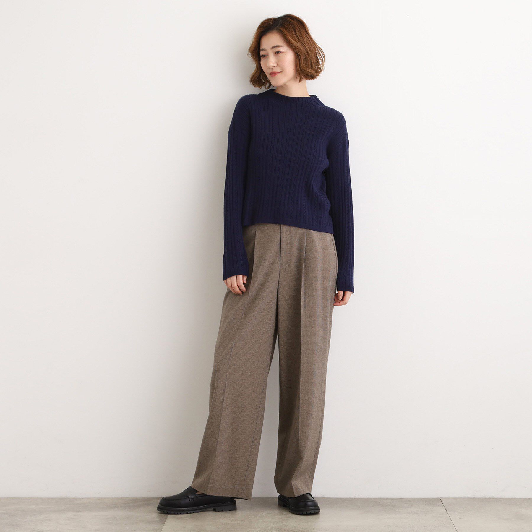 grove「【毛玉軽減／洗える】クロップドミニケーブルニット」|ニット・セーター|