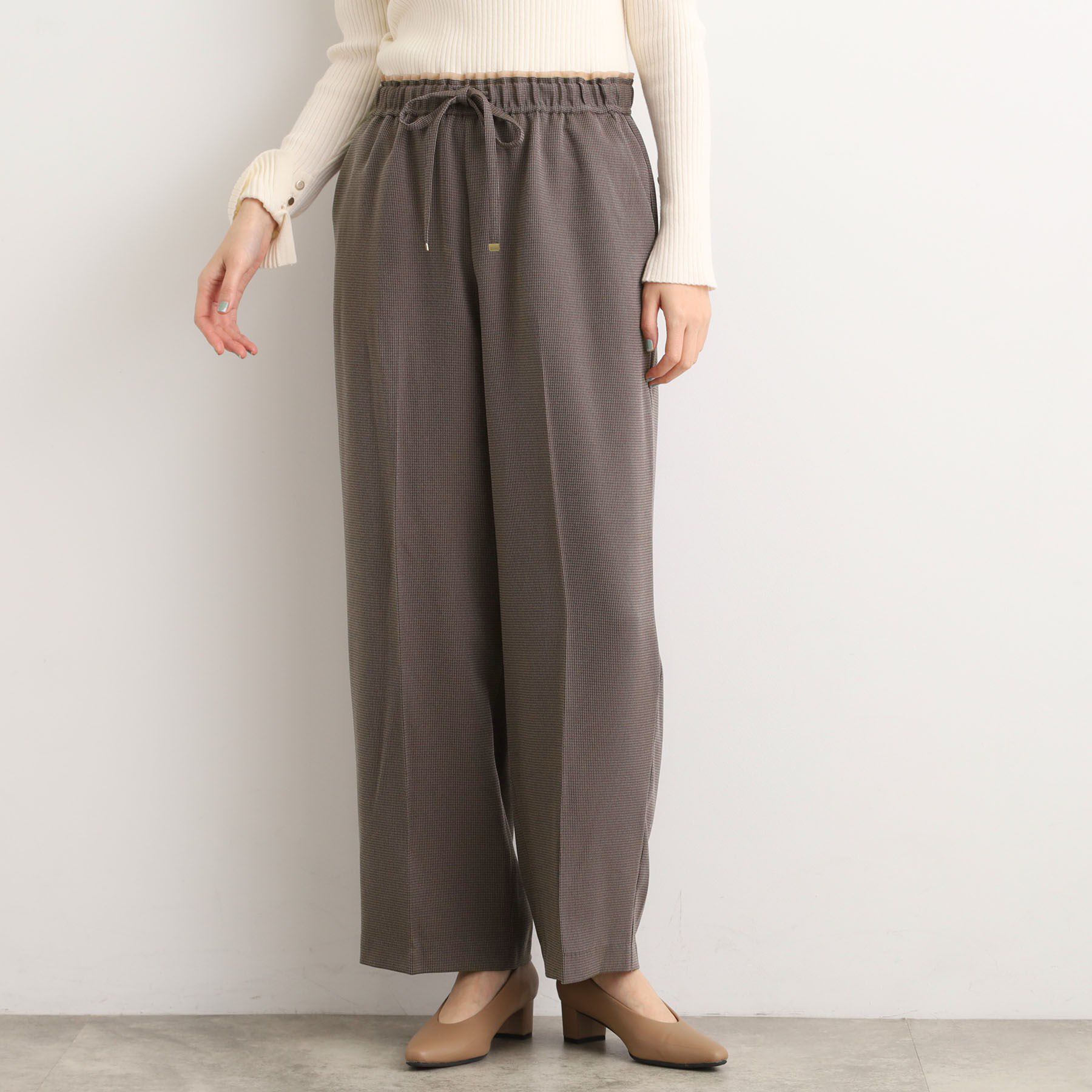 grove「【2点SET/体型カバー】透け感とレイヤードで大人の遊び心を、ビスチェSET UP」|スーツ|