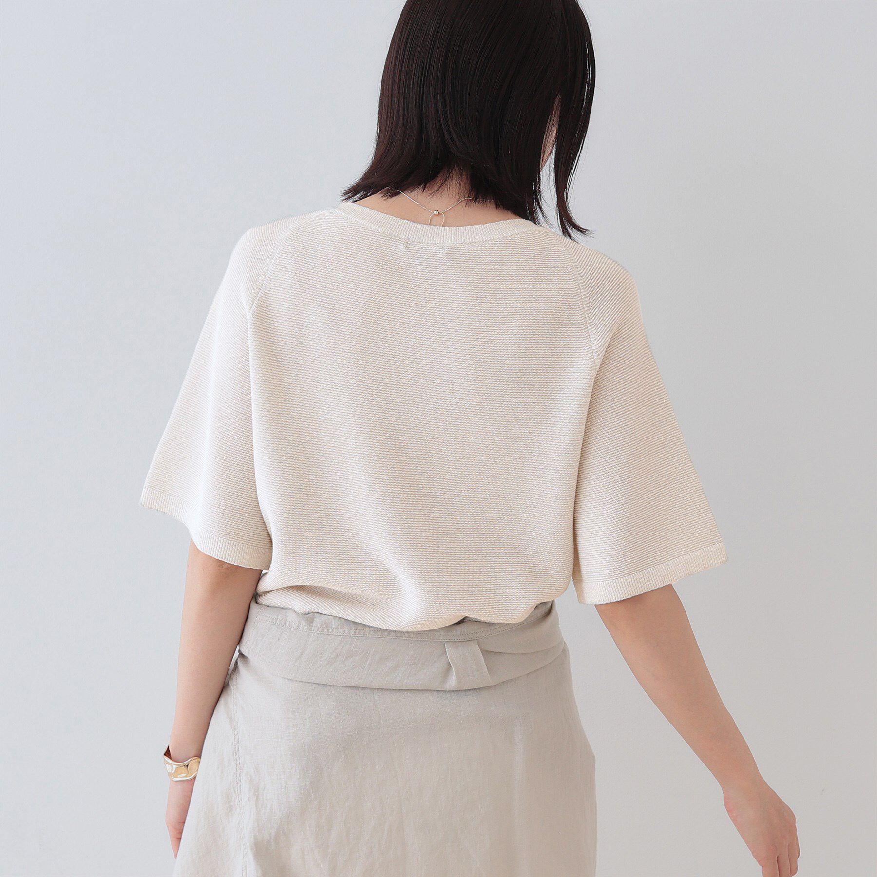 INDIVI「新色登場！【上品ラメ素材】フレアスリーブニット」|ニット・セーター|