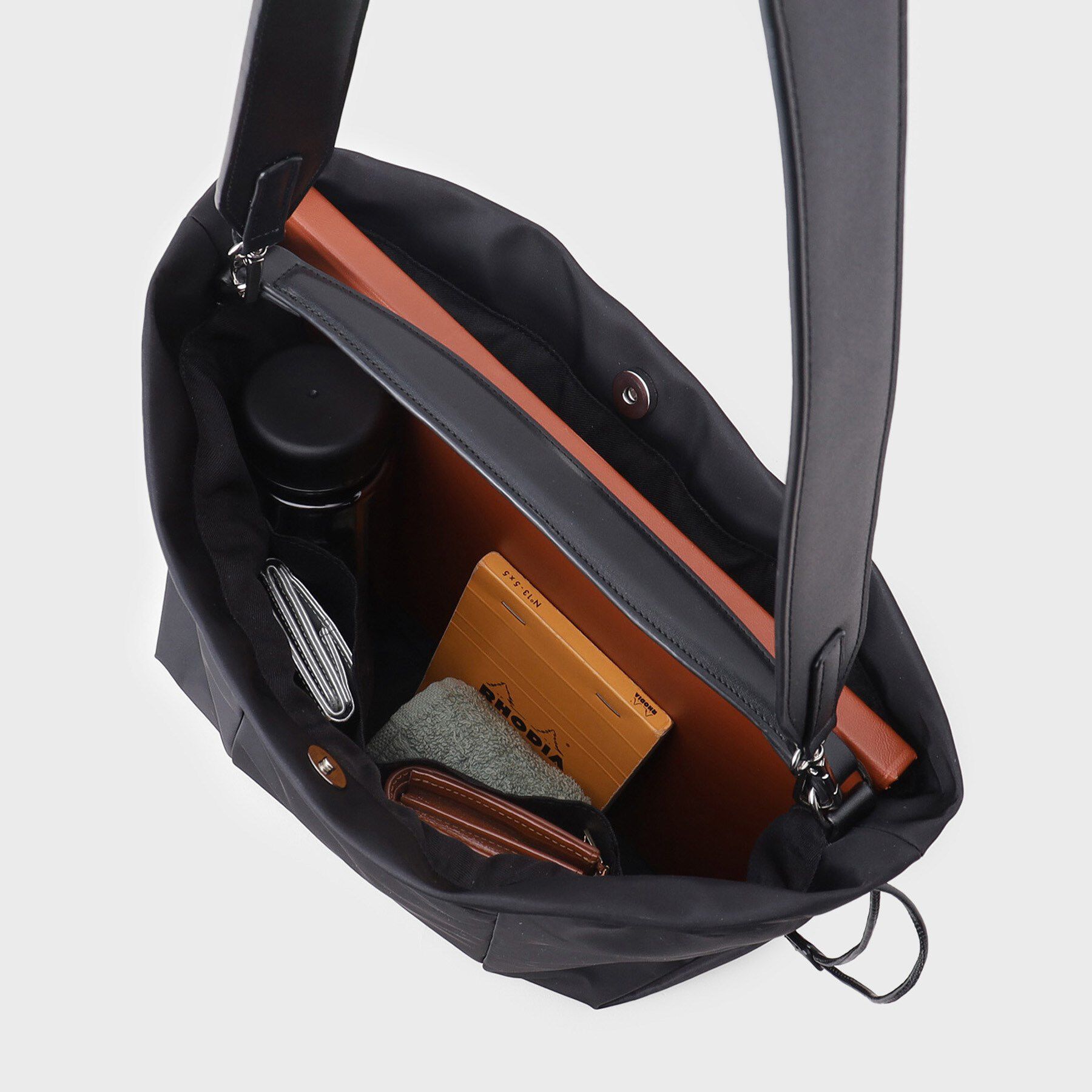 INDIVI「ミドルドロストバッグ」|トートバッグ|