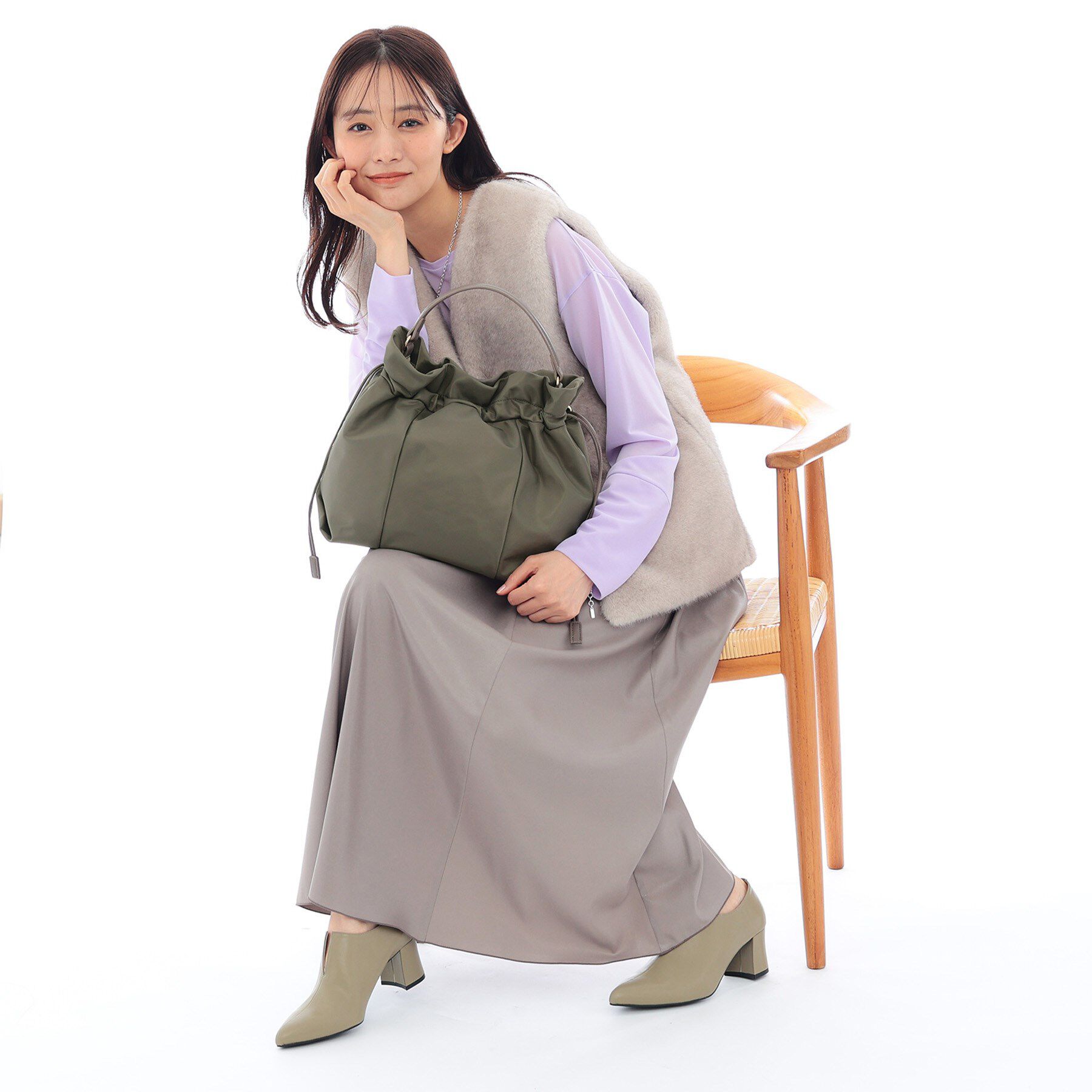 INDIVI「ミドルドロストバッグ」|トートバッグ|