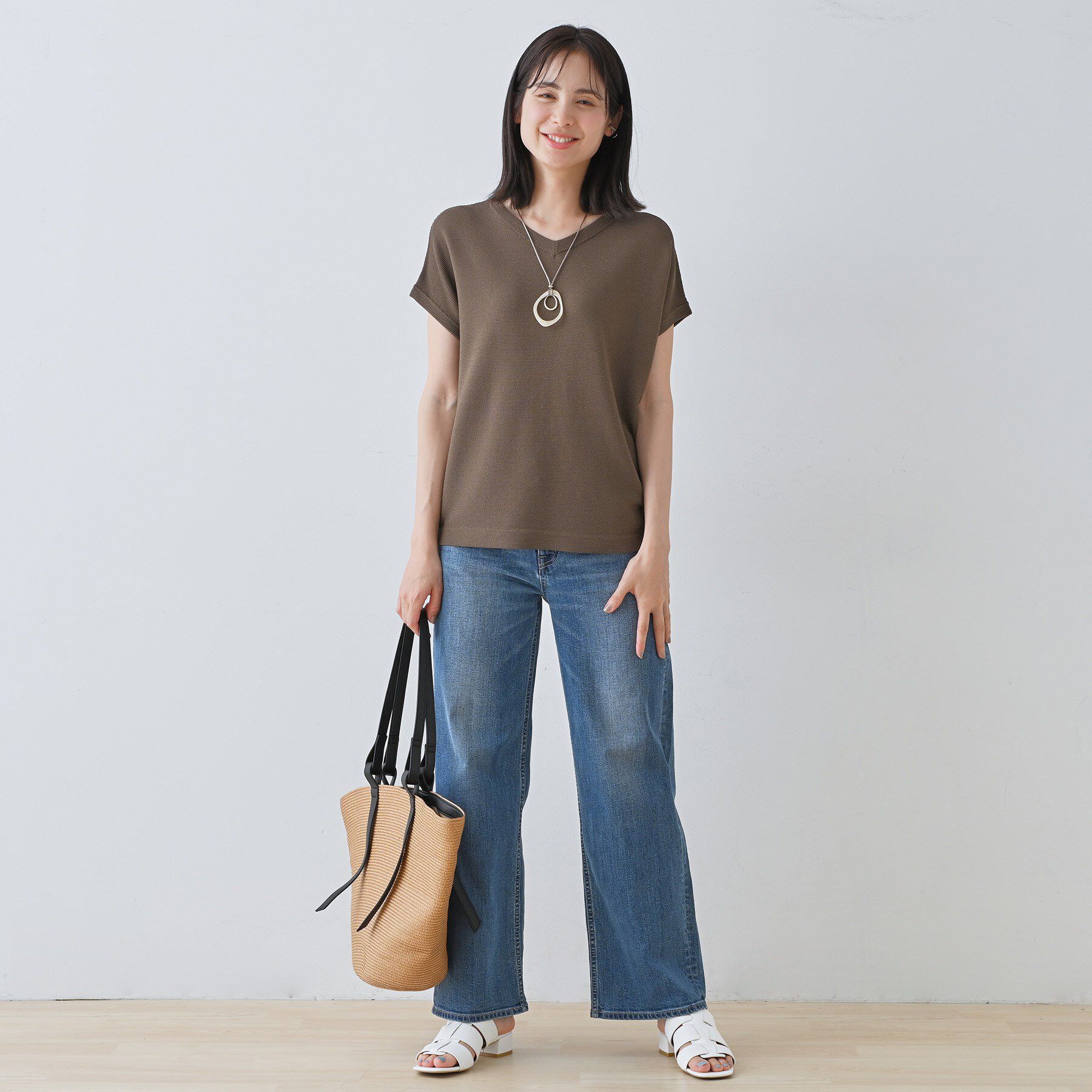 INDIVI「【洗える】きれいめVネックニット」|ニット・セーター|