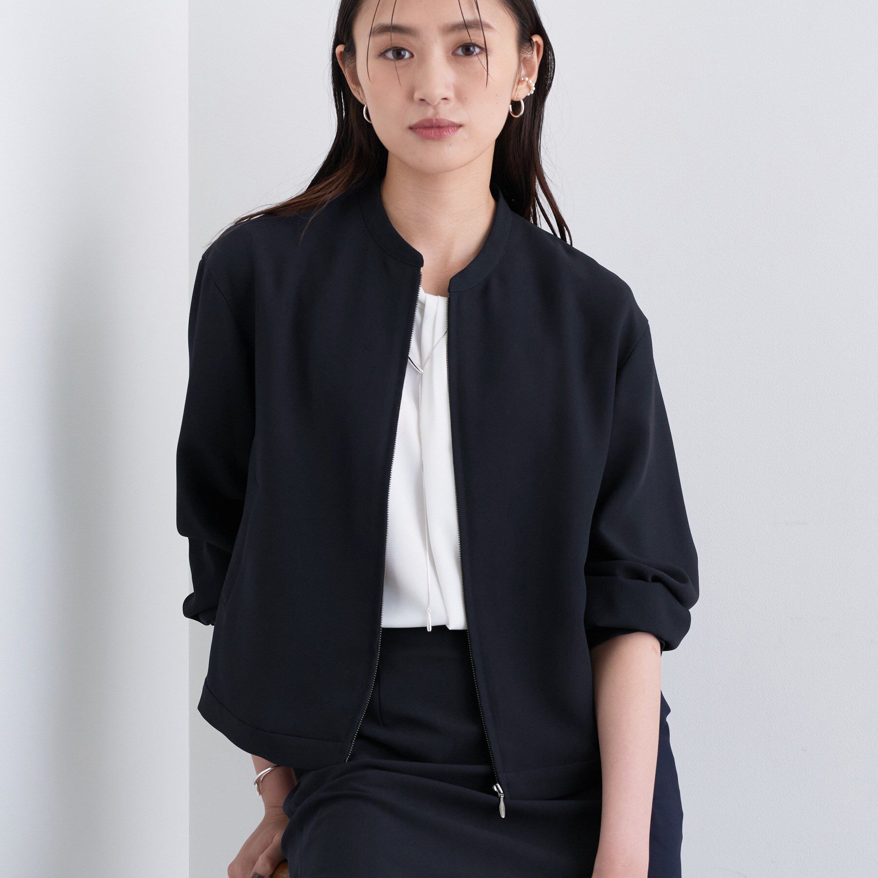 INDIVI「【洗える／UVケア／吸汗速乾】ジョーゼットライトブルゾン」|ブルゾン・スタジャン|ネイビー(094)