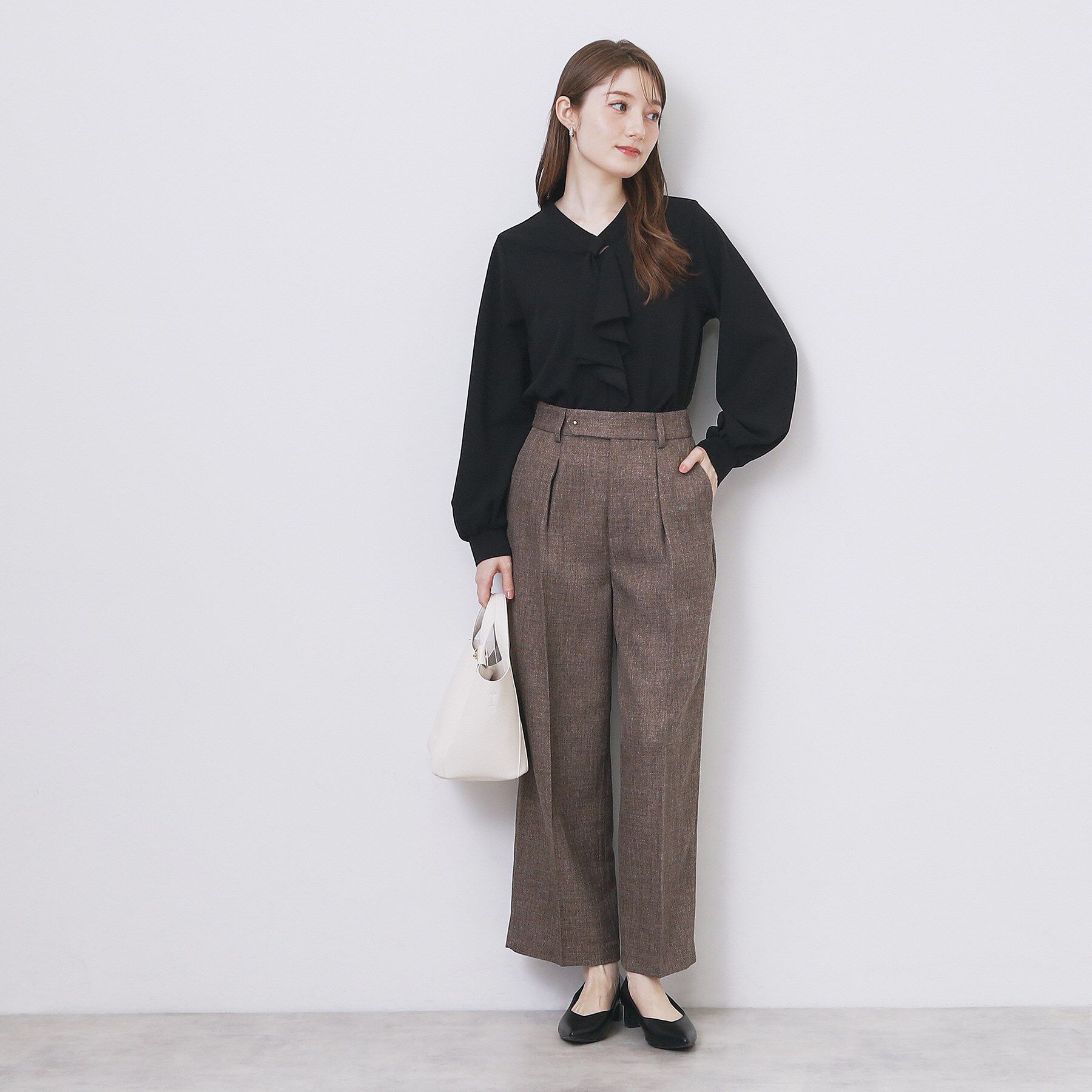 index「ボウタイフリルトップス【洗濯機OK/ストレッチ/イージーアイロン/防シワ】《S～3L》」|Tシャツ・カットソー|